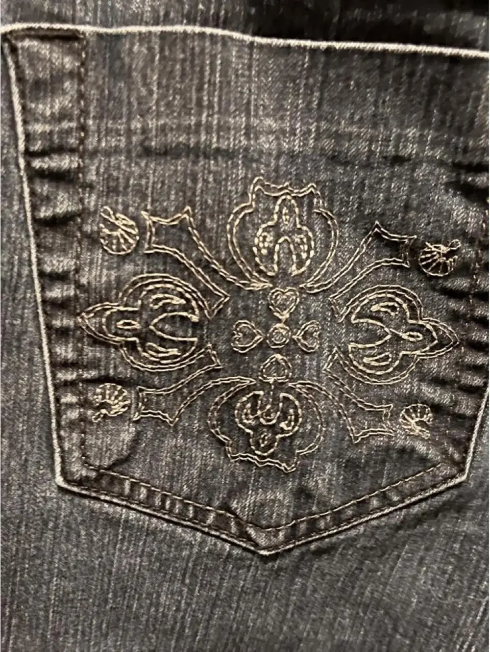 Lei Lowrise dark wash bootcut jeans with embroidery floral design on back pocket